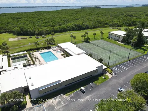 28 Vista Gardens Trail Vero Beach FL 32962