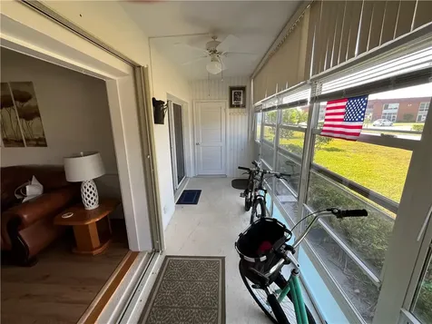 37 Pine Arbor Lane Vero Beach FL 32962