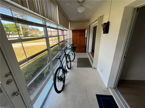 37 Pine Arbor Lane Vero Beach FL 32962