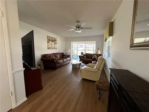 37 Pine Arbor Lane Vero Beach FL 32962