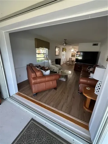 37 Pine Arbor Lane Vero Beach FL 32962