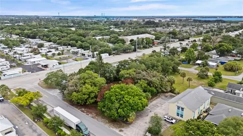 725 12th Street Vero Beach FL 32960