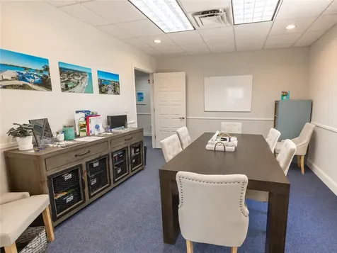 1555 Indian River Boulevard Vero Beach FL 32960