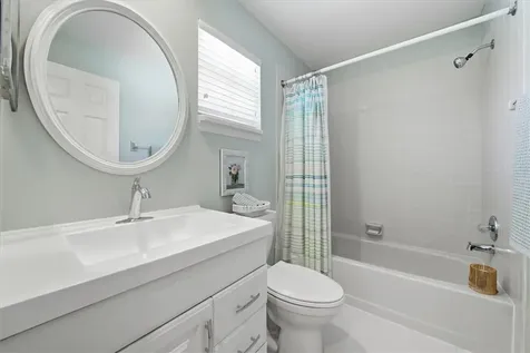 1275 Winding Oaks Circle E Vero Beach FL 32963
