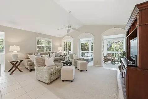 1275 Winding Oaks Circle E Vero Beach FL 32963