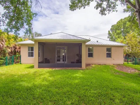 846 Wentworth Street Sebastian FL 32958