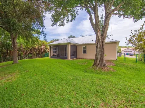 846 Wentworth Street Sebastian FL 32958