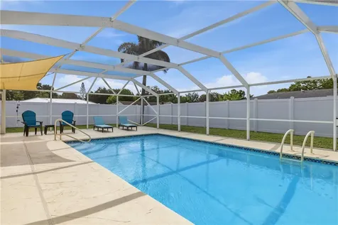 2235 4th Lane Vero Beach FL 32962