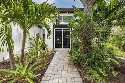 425 Holly Road Vero Beach FL 32963