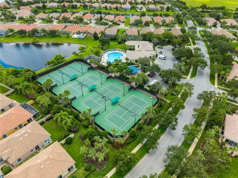 5422 Barbados Square Vero Beach FL 32967