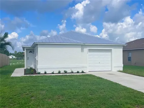 4755 30th Avenue Vero Beach FL 32967