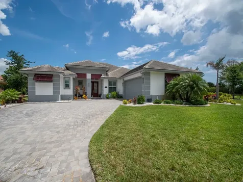 8220 Halbert Lane Vero Beach FL 32968