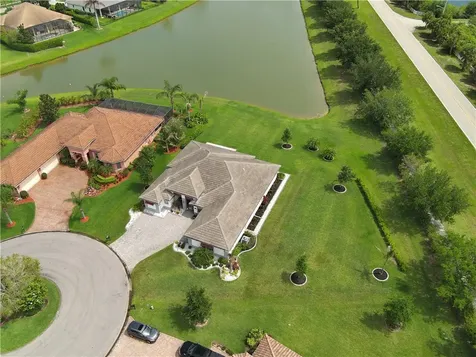 8220 Halbert Lane Vero Beach FL 32968