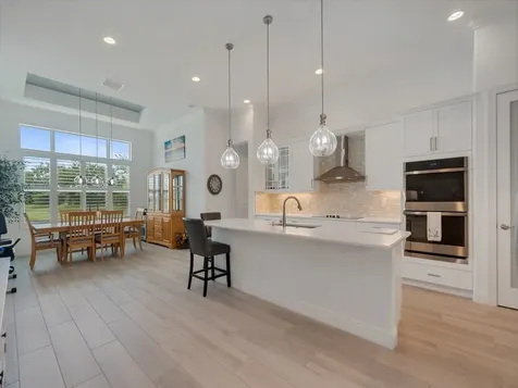 8220 Halbert Lane Vero Beach FL 32968