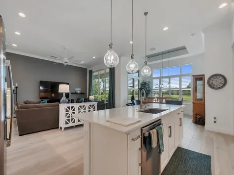 8220 Halbert Lane Vero Beach FL 32968