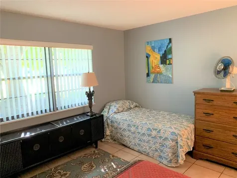 275 16th Avenue Vero Beach FL 32962