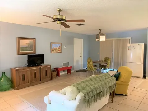 275 16th Avenue Vero Beach FL 32962