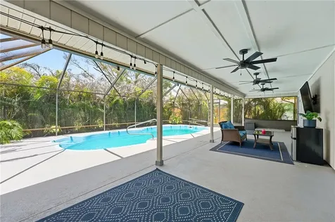 724 24th Square Vero Beach FL 32962