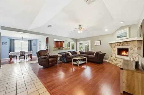724 24th Square Vero Beach FL 32962