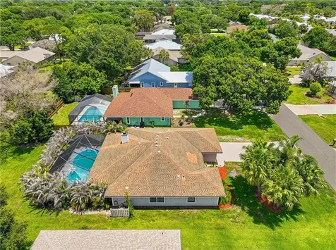 724 24th Square Vero Beach FL 32962