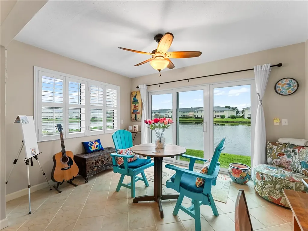 625 W Lake Jasmine Circle Vero Beach FL 32962