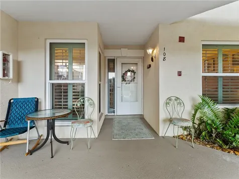 625 W Lake Jasmine Circle Vero Beach FL 32962