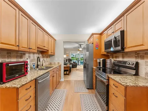 625 W Lake Jasmine Circle Vero Beach FL 32962