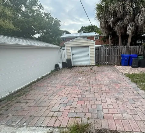 2144 20th Avenue Vero Beach FL 32960