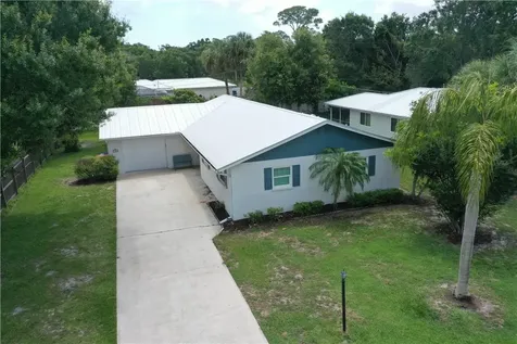 1316 35th Avenue Vero Beach FL 32960