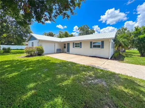1316 35th Avenue Vero Beach FL 32960