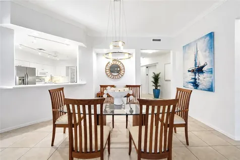 8814 S Sea Oaks Way Vero Beach FL 32963