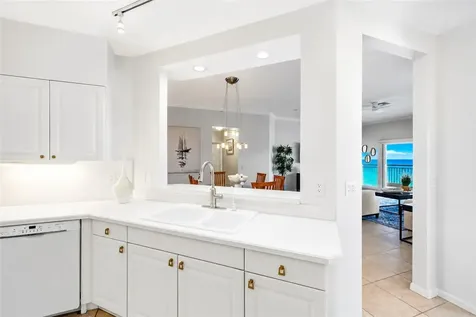 8814 S Sea Oaks Way Vero Beach FL 32963