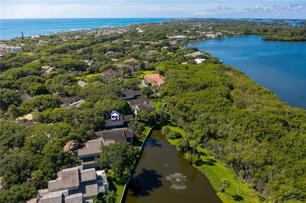 220 S Peppertree Drive Vero Beach FL 32963