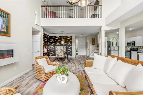 220 S Peppertree Drive Vero Beach FL 32963
