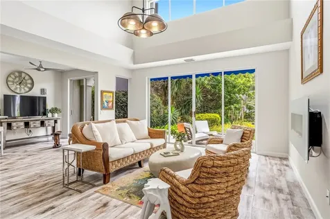 220 S Peppertree Drive Vero Beach FL 32963