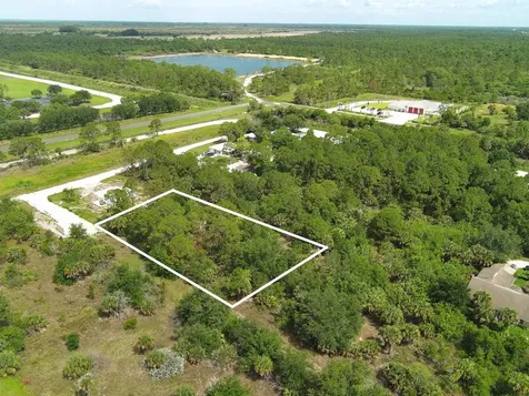 9710 24th Street Vero Beach FL 32966