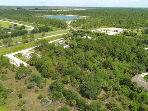 9710 24th Street Vero Beach FL 32966