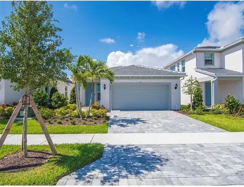 4501 Nautilus Circle Vero Beach FL 32967