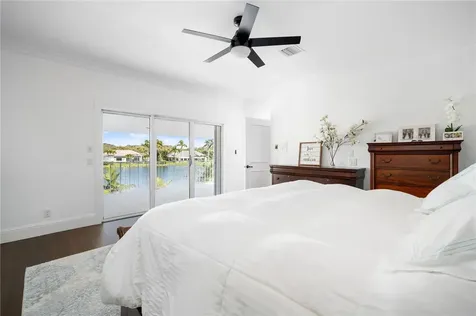 266 Riverway Drive Vero Beach FL 32963