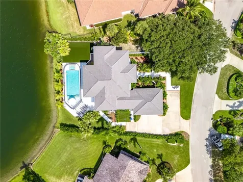 266 Riverway Drive Vero Beach FL 32963
