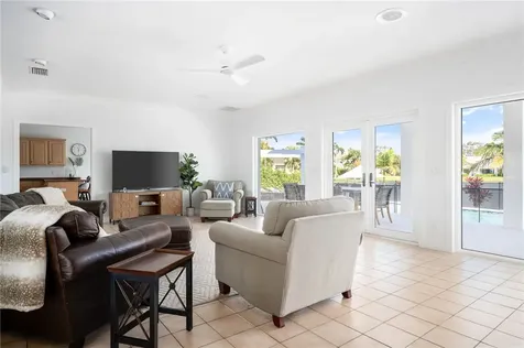266 Riverway Drive Vero Beach FL 32963