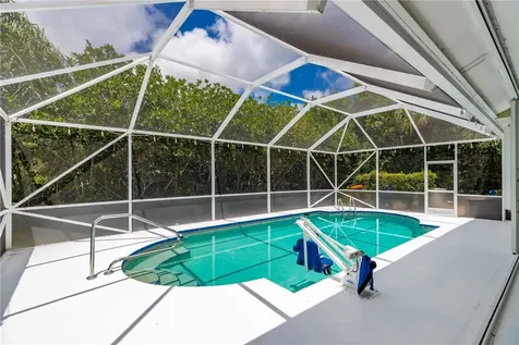 2505 46th Avenue Vero Beach FL 32966
