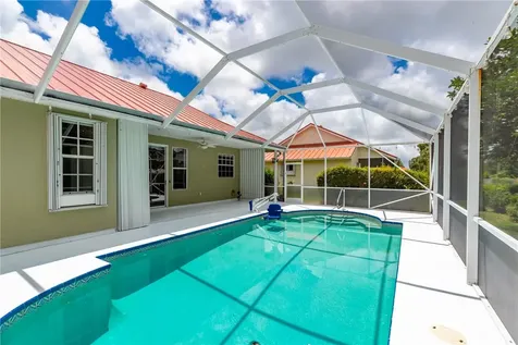 2505 46th Avenue Vero Beach FL 32966