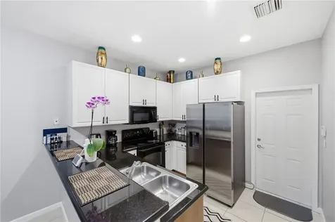 818 Middleton Drive SW Vero Beach FL 32962
