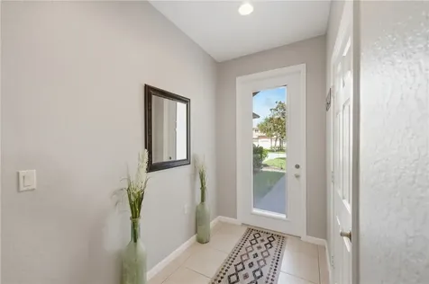 818 Middleton Drive SW Vero Beach FL 32962