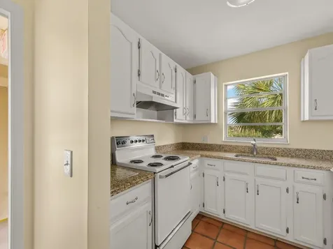 45 Vista Gardens Trail Vero Beach FL 32962