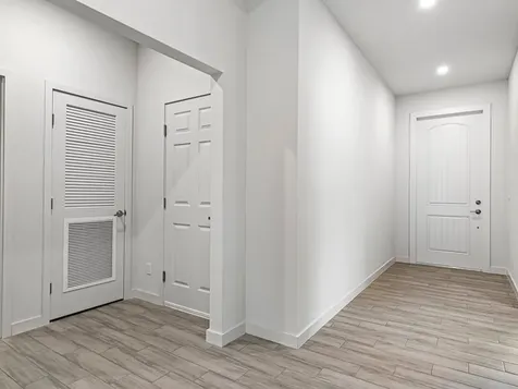 7704 Pacific Avenue Fort Pierce FL 34951