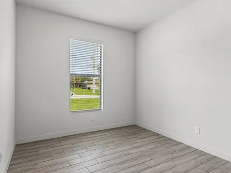 7704 Pacific Avenue Fort Pierce FL 34951