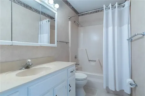 75 Royal Oak Court Vero Beach FL 32962