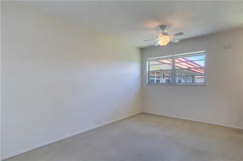 75 Royal Oak Court Vero Beach FL 32962
